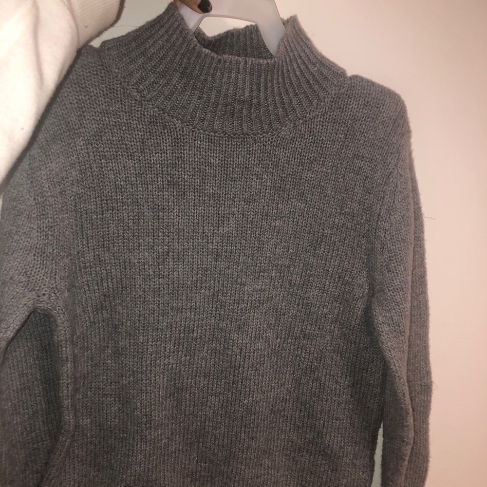 Brandy Melville mock neck sweater